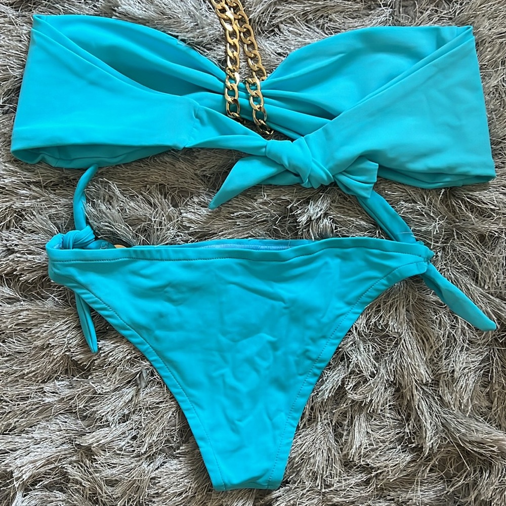 Bikini 👙 - Picture 3 of 3